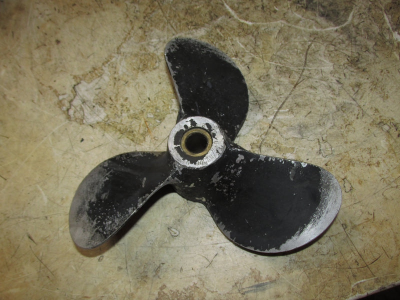 Evinrude 25hp 2 Stroke Outboard Michigan Aluminum Propeller (012011)