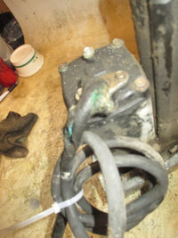 Load image into Gallery viewer, Mercury 115hp 2 stroke outboard Tilt Trim Unit
