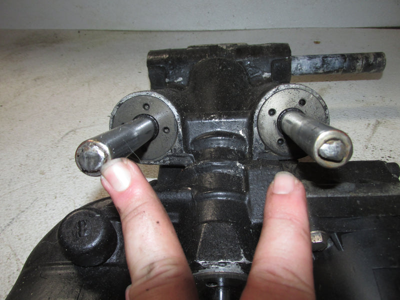 Johnson 60hp 2 Stroke Outboard Tilt Trim Unit (Parts) (434395)