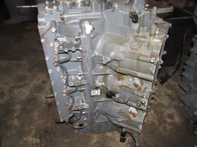 Yamaha HPDI 300hp outboard Crankcase Block