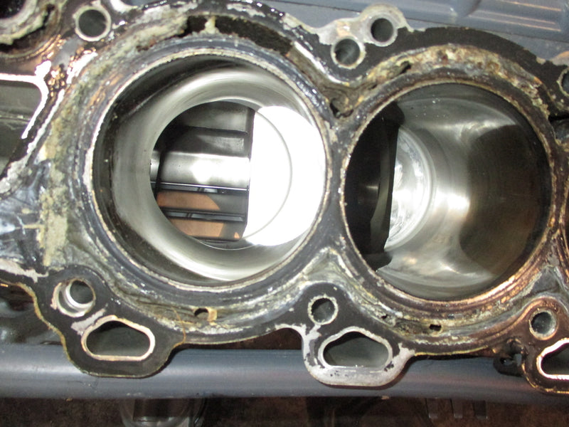 Yamaha 3.3L 225hp 4 stroke outboard crankcase block