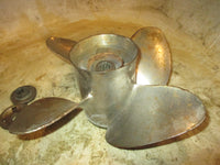 Load image into Gallery viewer, Suzuki DF60 60hp 4 Stroke Outboard Powertech 4 Blade Stainless Propeller
