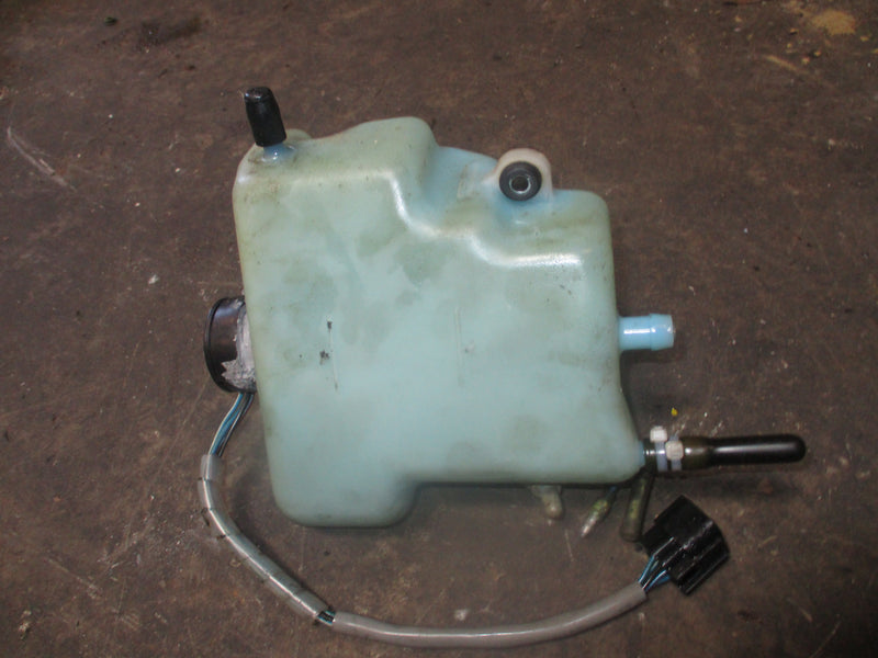 Yamaha 200hp HPDI outboard oil tank (68F-21750-00-00)