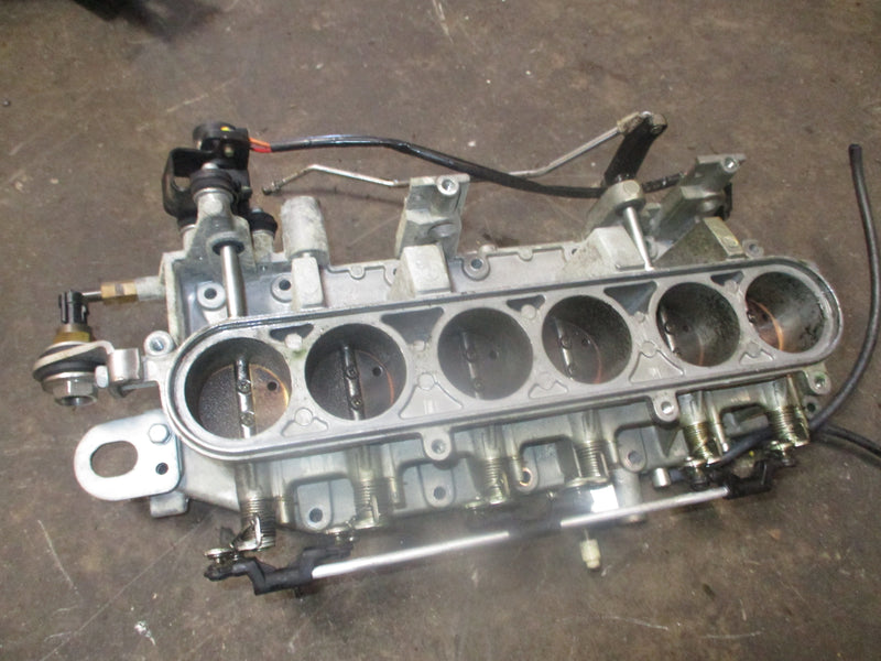 Yamaha 200hp HPDI outboard intake manifold/ throttle body (68F-13624-00-1S)