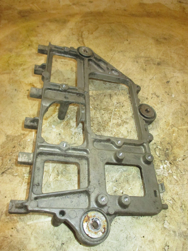 Yamaha 85hp 2 Stroke outboard Electronics Bracket (6H1-85542-00-94)