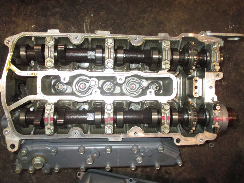 Yamaha 3.3L 225hp 4 stroke outboard port cylinder head (69J-01)
