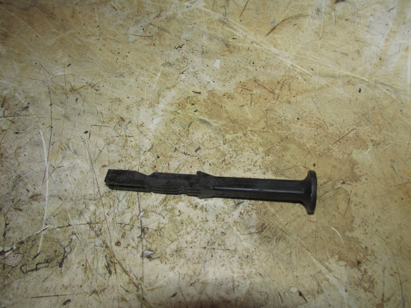 Evinrude 25hp 2 Stroke Outboard Choke Knob (315553)