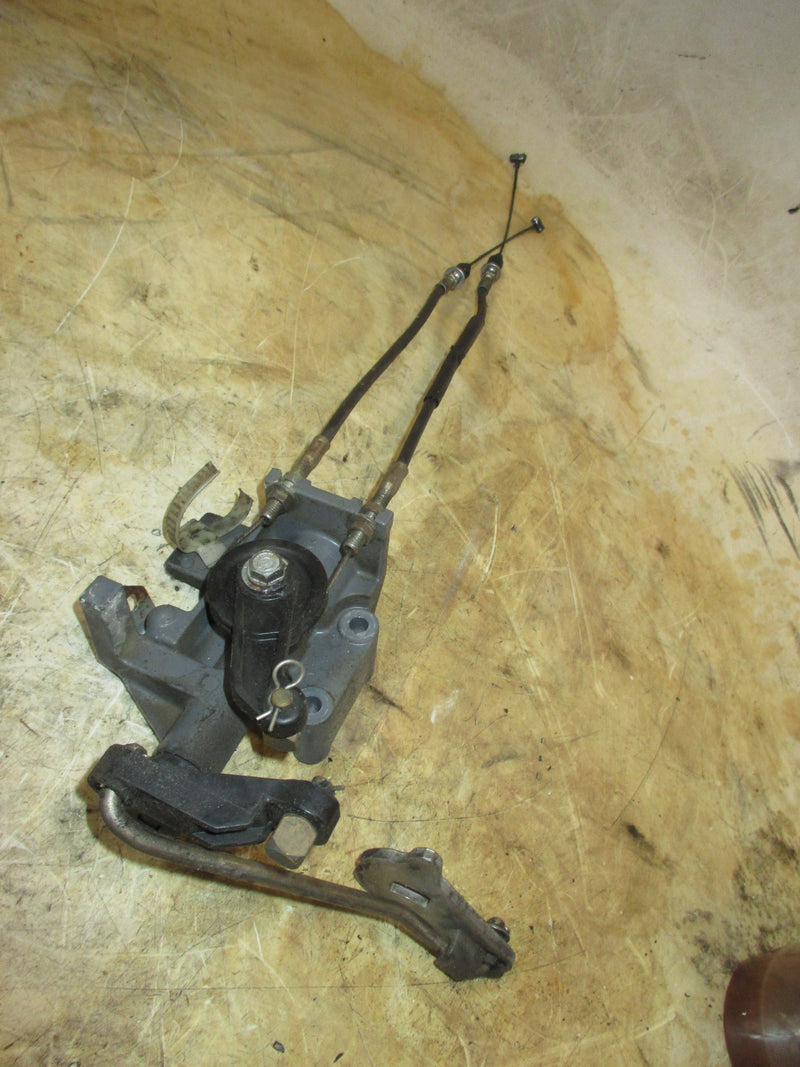 Honda BF130A 130hp 4 stroke throttle bracket