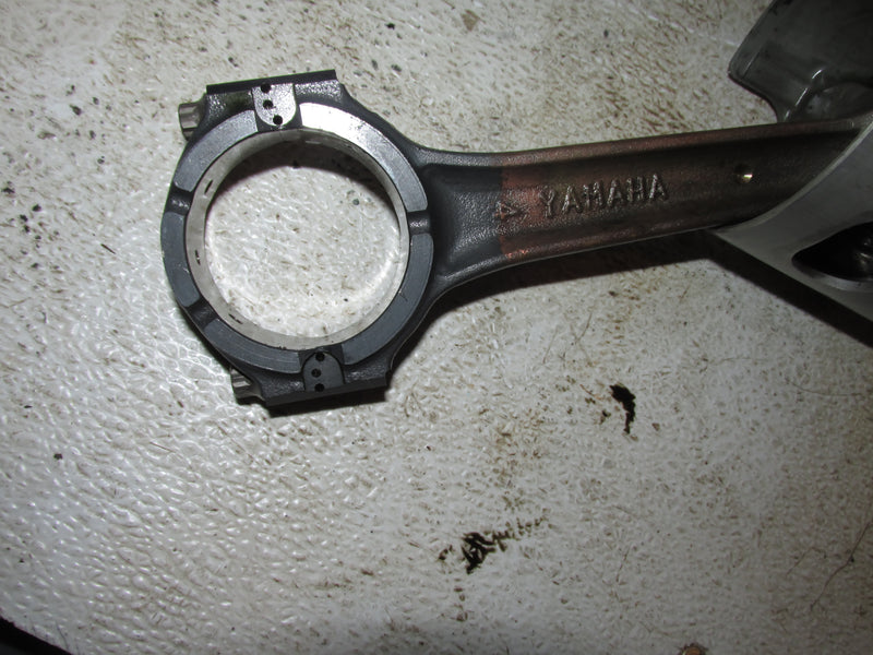 Yamaha HPDI 300hp outboard Port Piston and rod (6D01-01)