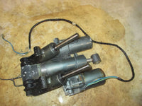 Load image into Gallery viewer, Yamaha 3.3L 225hp 4 stroke outboard tilt trim unit
