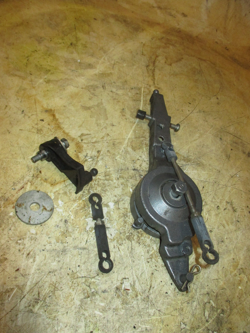 Yamaha 85hp 2 Stroke outboard Throttle Bracket (688-41632-01-94)