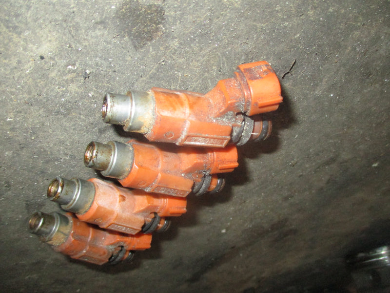 Johnson/ Suzuki 140hp 4 stroke outboard Fuel Injector set 15710-65D00