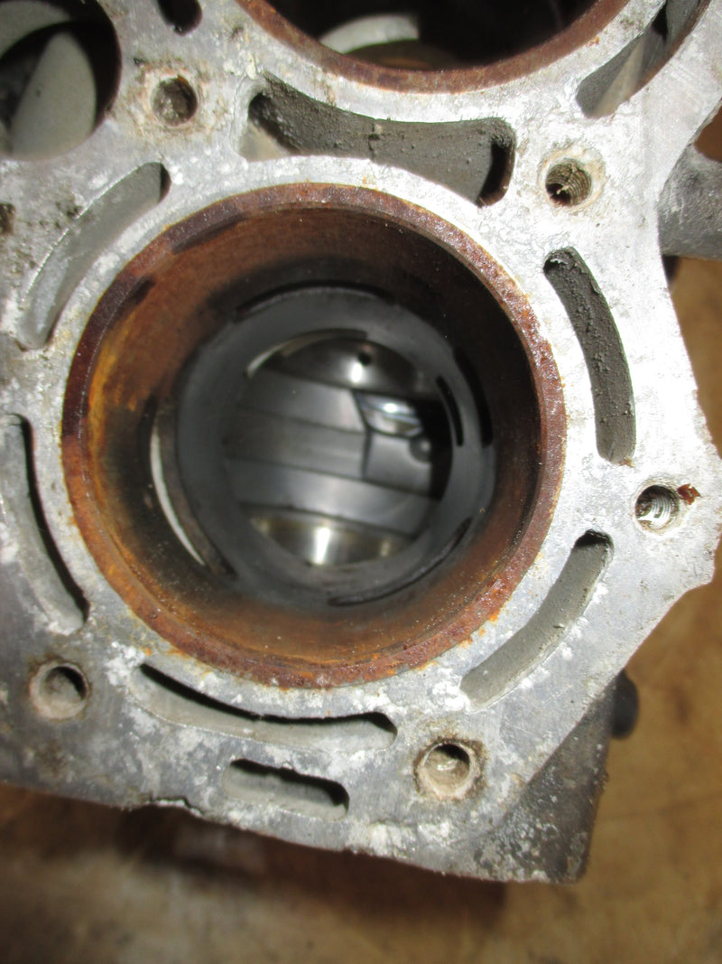 Tohatsu 30hp 2 stroke outboard crankcase block