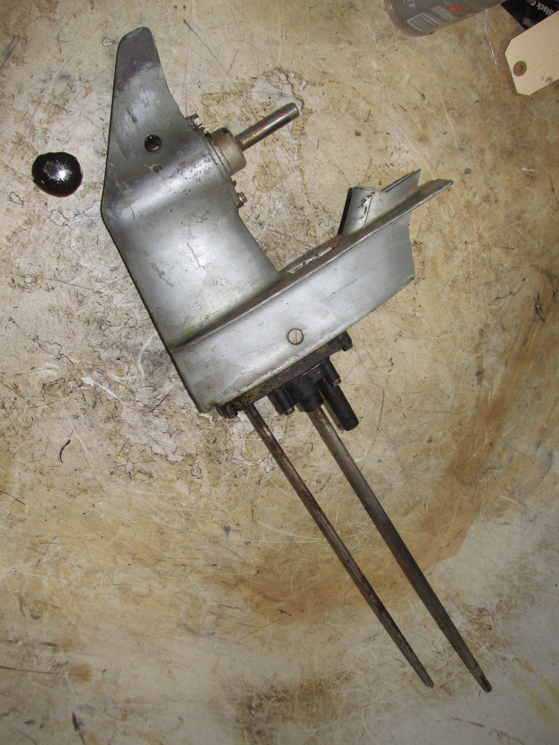 Johnson 8hp 2 Stroke Outboard Older Style 6hp Lower Unit