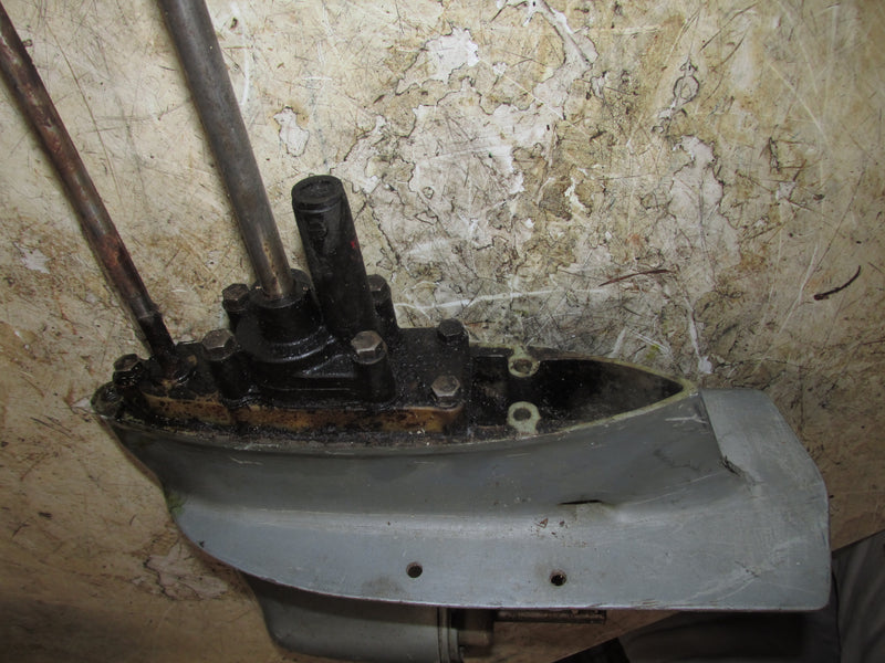 Johnson 8hp 2 Stroke Outboard Older Style 6hp Lower Unit