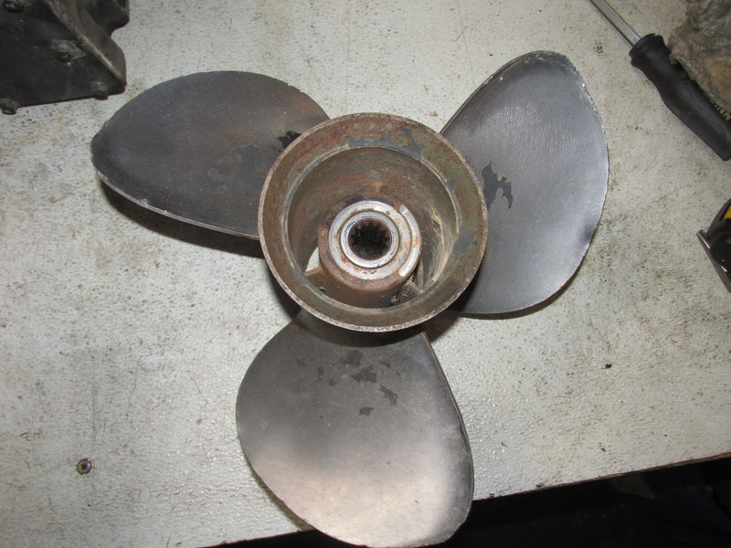Evinrude 70hp 2 Stroke Outboard Stainless Propeller (13 3/4 X 13)
