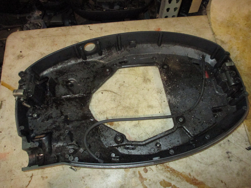 Yamaha 115hp 4 stroke outboard bottom cowling (68V-42710-01-8D)
