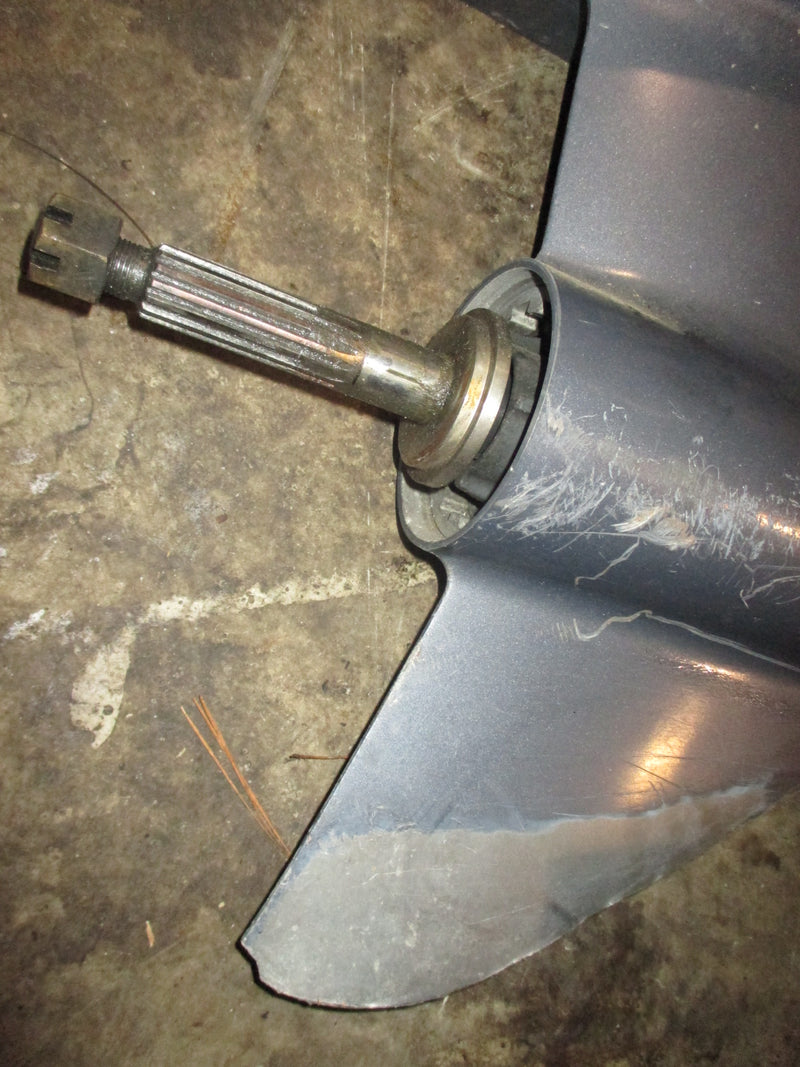 Yamaha 115hp 4 stroke outboard 20 inch shaft lower unit