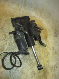 Load image into Gallery viewer, Mercury 35hp 2 stroke outboard tilt trim unit
