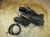 Load image into Gallery viewer, Yamaha 150hp 4 Stroke outboard Tilt Trim Unit 63P-43800-13
