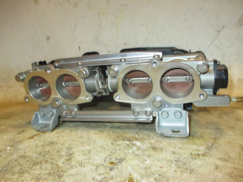 Yamaha 150hp 4 Stroke outboard Intake Manifold/Throttle Body (63P-13641-10-00)