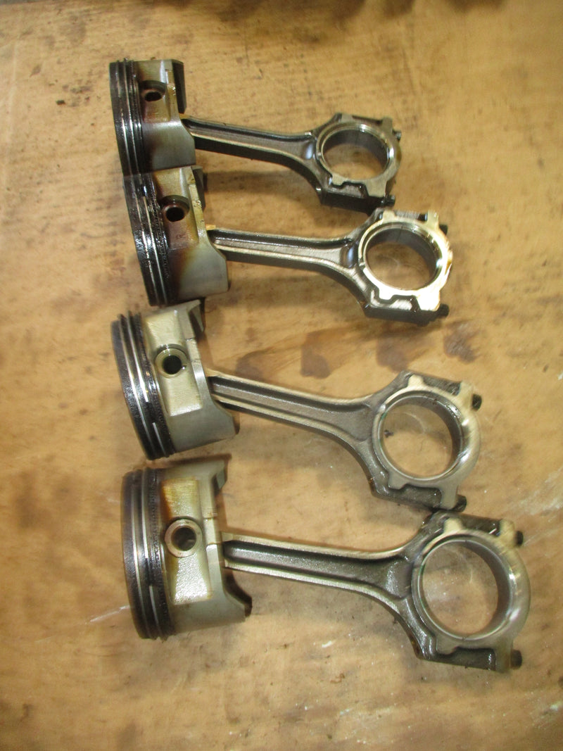 Mercury 90hp 4 stroke outboard piston and rod set of 4 6D8-00