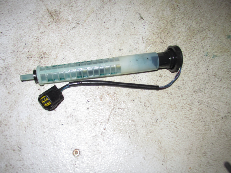 Yamaha HPDI 300hp outboard Oil Level Sensor (61A-85930-01)