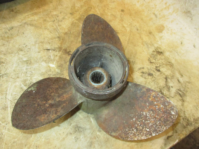 Evinrude 35hp 2 stroke outboard stainless steel propellor