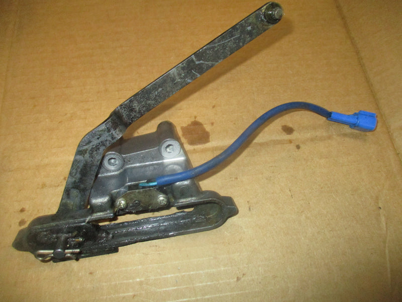 Yamaha 75hp 4 stroke outboard neutral switch and bracket 6D8-44117-00