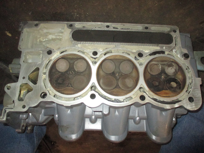 Suzuki DF 300/350Bhp Outboard Starboard Cylinder Head