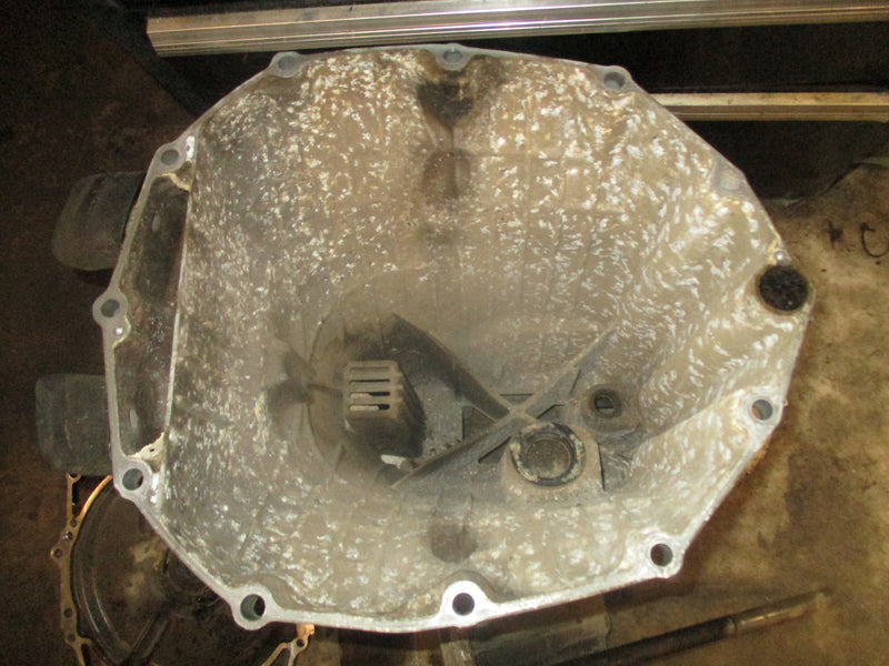 Honda BF200hp 4 stroke outboard upper casing, oil pan and oil pump