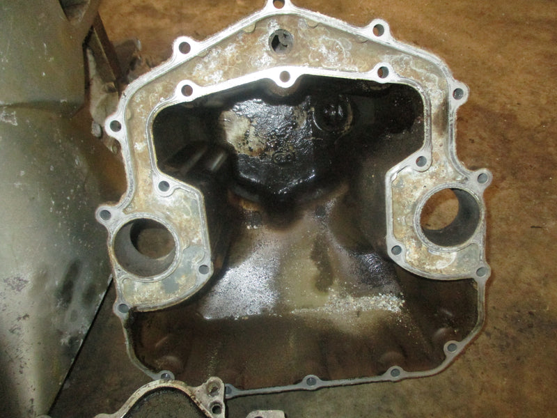 Honda BF200hp 4 stroke outboard upper casing, oil pan and oil pump