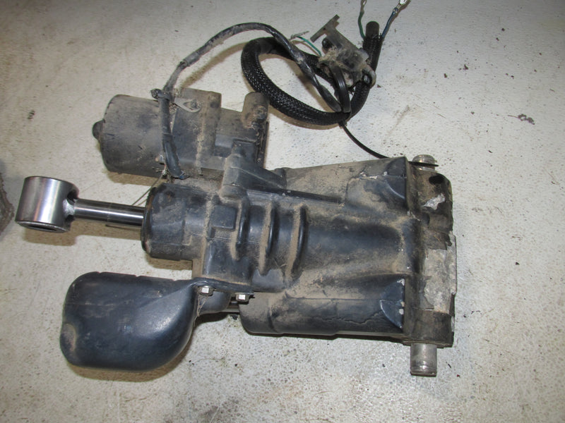 Evinrude 70hp 2 Stroke Outboard Tilt Trim Unit
