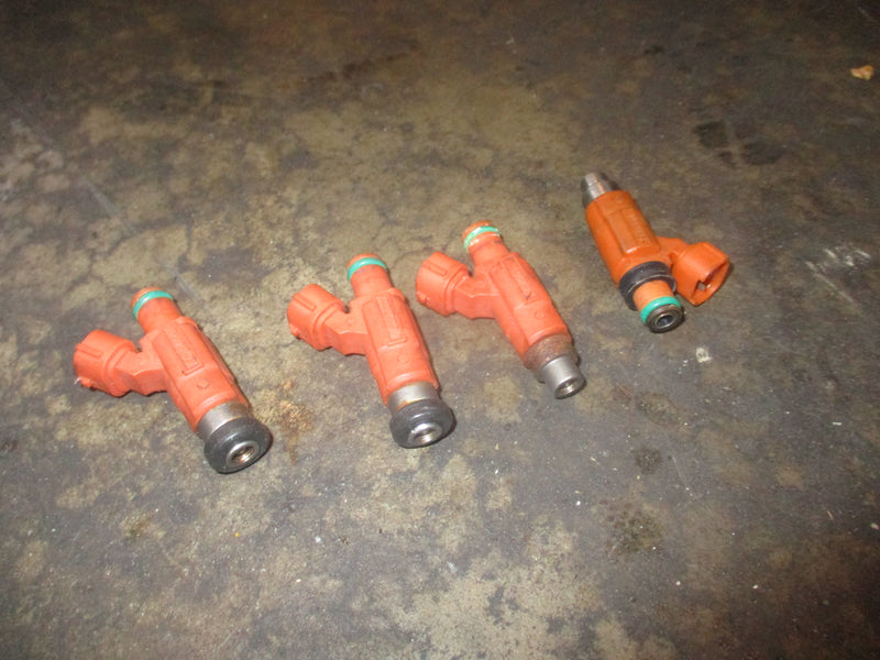 Suzuki DF140 140hp outboard fuel injector set (15710-65D00)