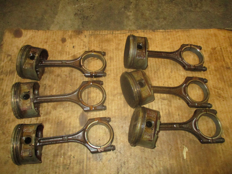 Honda BF200hp 4 stroke outboard piston and rod set (13101-ZY3-A00)