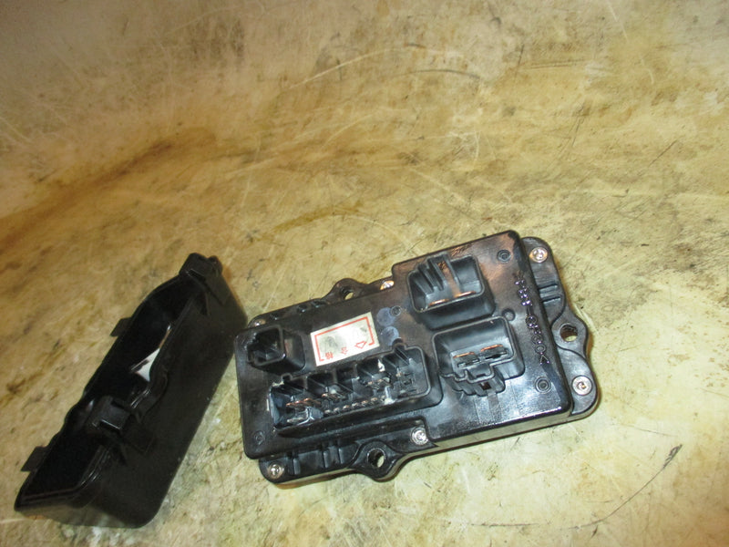 Yamaha 150hp 4 Stroke outboard Fuse Box (63P-82170-02-00)