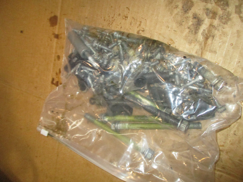 Yamaha 75hp 4 stroke outboard MISC BOLT Set