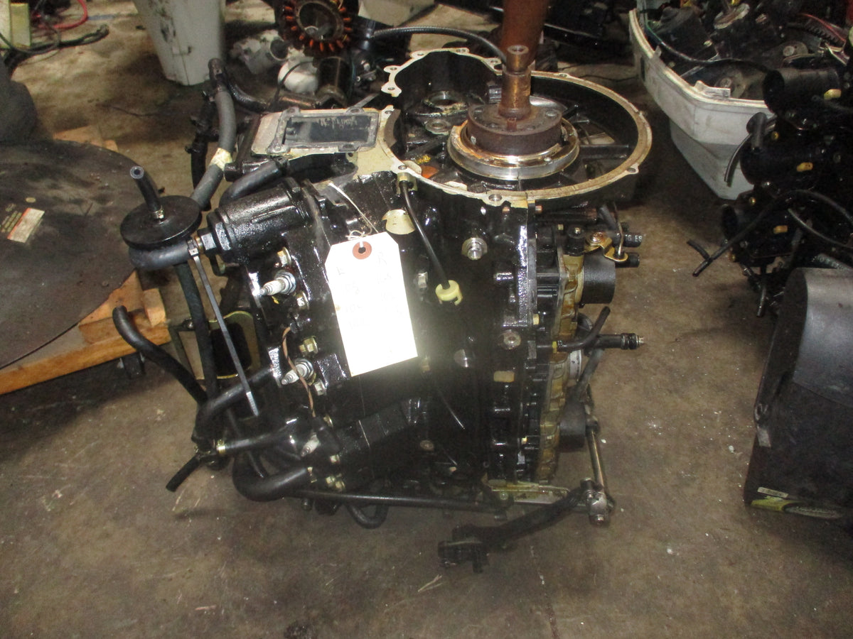 Evinrude Ficht 175hp 2 stroke outboard crankcase powerhead