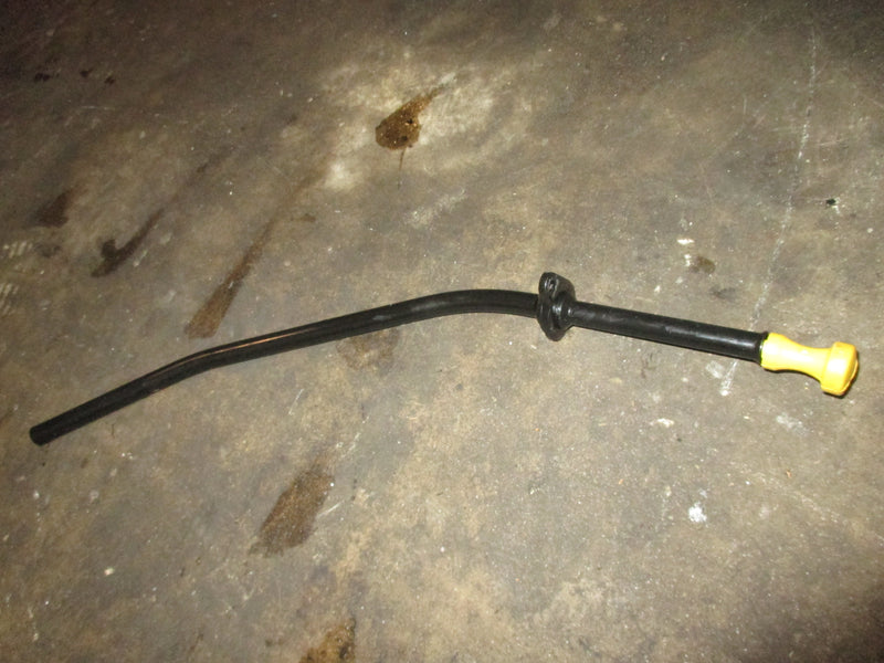 Yamaha 150hp 4 stroke outboard oil dipstick and tube (63P-15362-10)