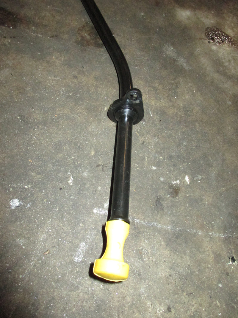 Yamaha 150hp 4 stroke outboard oil dipstick and tube (63P-15362-10)