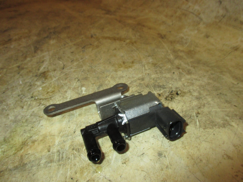 Yamaha 150hp 4 Stroke outboard Solenoid Valve (6C5-86120-00)