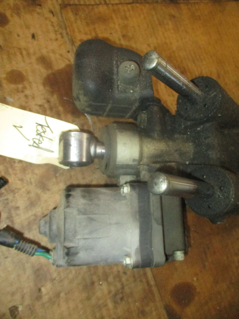 Honda BF200hp 4 stroke outboard showa tilt trim unit