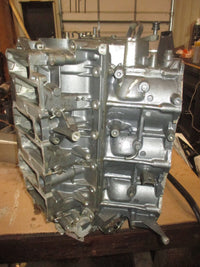 Load image into Gallery viewer, Yamaha 200hp 2 Stroke Outboard Crankcase block (64E-00)
