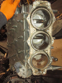 Load image into Gallery viewer, Yamaha 200hp 2 Stroke Outboard Crankcase block (64E-00)
