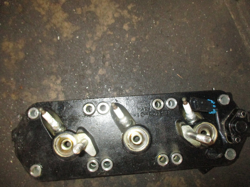 Mercury Optimax 135hp outboard starboard cylinder head (858405-C1)