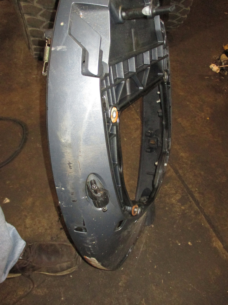 Yamaha 200hp 4 stroke outboard bottom cowling (6DA-42710-00-8D)