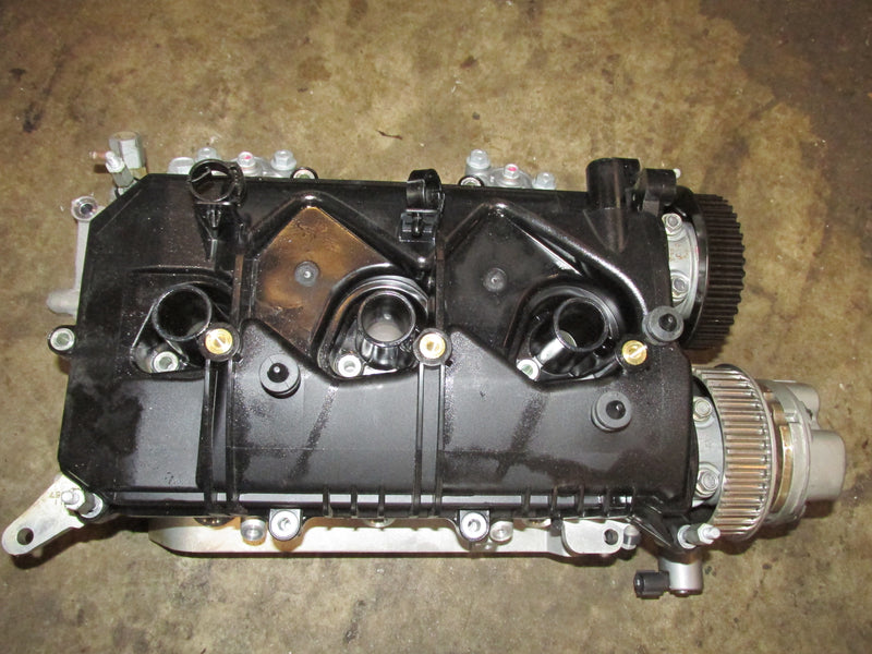 Yamaha SHO VMAX 250hp 4 Stroke Outboard Starboard Cylinder Head