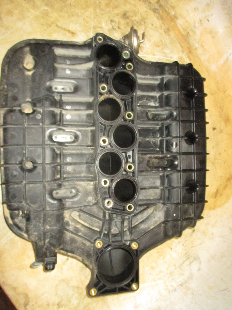 Honda BF225A 225hp outboard Intake Collector and Cover
