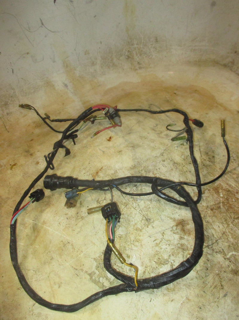 Yamaha 200hp 2 Stroke Outboard Engine wiring harness (64D82590-00)