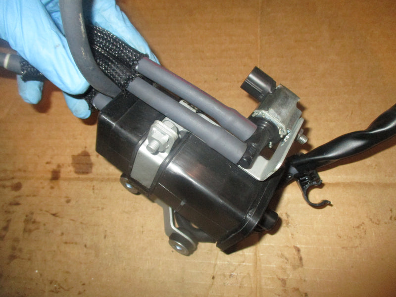 Yamaha 115hp 4 stroke outboard Air Canister solenoid valve 6P2-42170-00